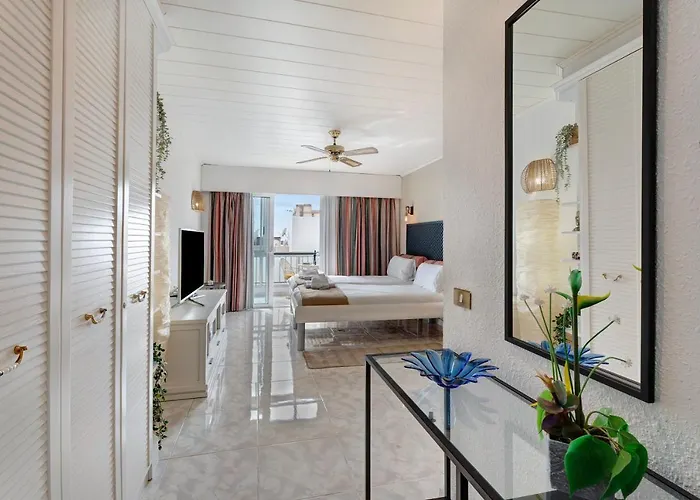 Apto El Dorado 929 아파트 *